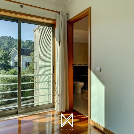Mystay - Lagos House Homestay *